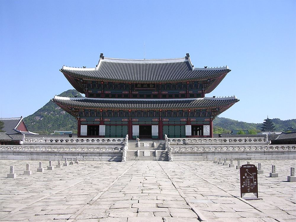 Sala tronowa Geunjeongjeon w pałacu Gyeongbokgung